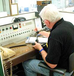 ARNSW announcer desk